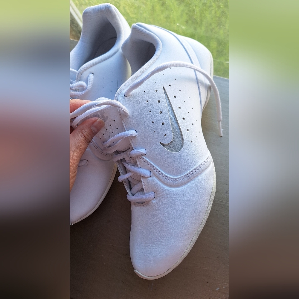 Nike White and Gray Sports Sneakers
